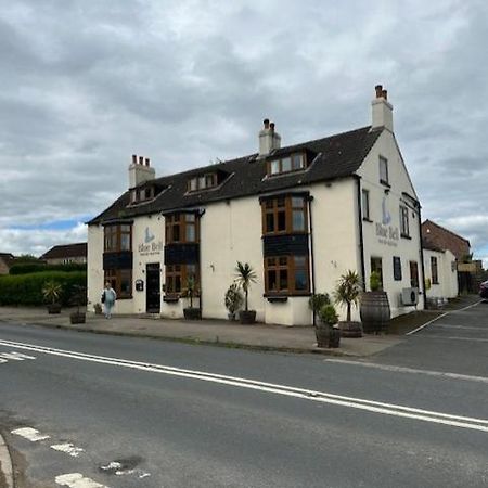 Hotel The Blue Bell Boroughbridge Exterior foto
